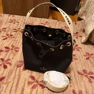 Kate Spade Black and Cream Shoulder Bag